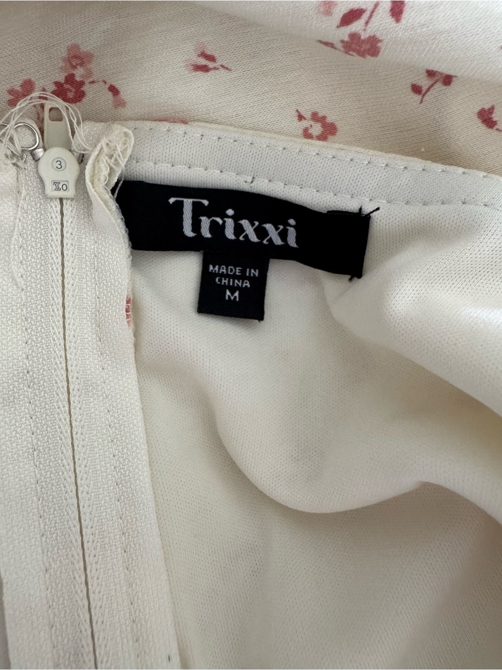 Trixxi Floral Tiered Maxi Dress Cream Pink Lace-Up Front Cottagecore Size M NWT - Picture 10 of 13